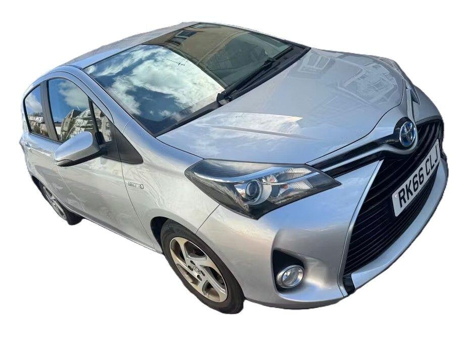 1.5 VVT-h Icon Hatchback 5dr Petrol Hybrid E-CVT Euro 6 (Safety Sense) (101 ps)